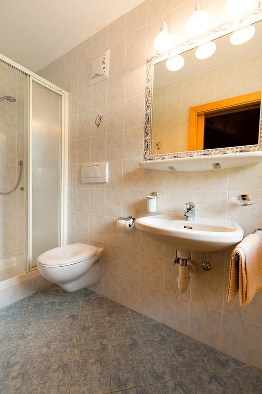 Garni Bergland Bed & Breakfast Racines Ngoại thất bức ảnh