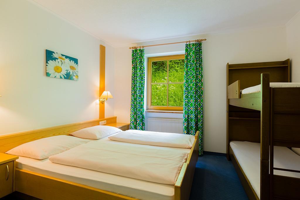 Garni Bergland Bed & Breakfast Racines Ngoại thất bức ảnh