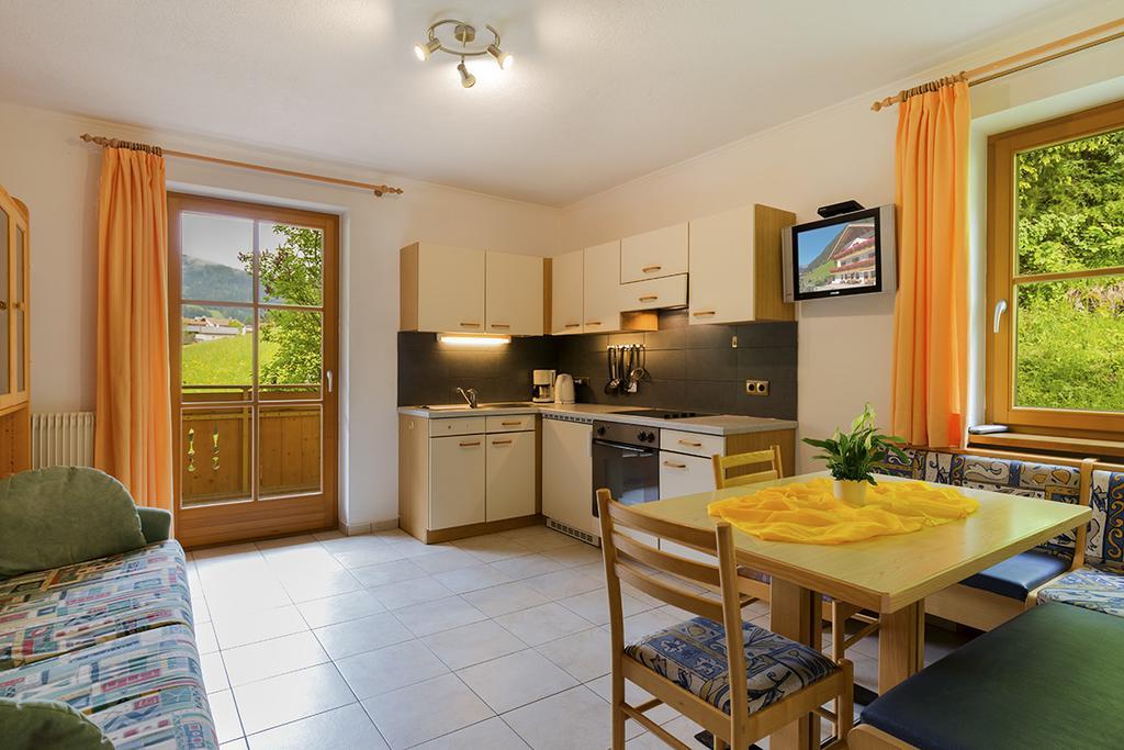Garni Bergland Bed & Breakfast Racines Ngoại thất bức ảnh