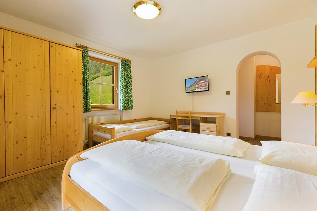 Garni Bergland Bed & Breakfast Racines Ngoại thất bức ảnh