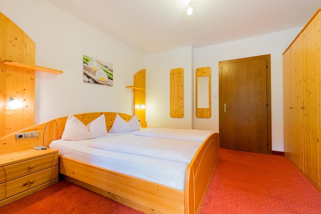 Garni Bergland Bed & Breakfast Racines Ngoại thất bức ảnh